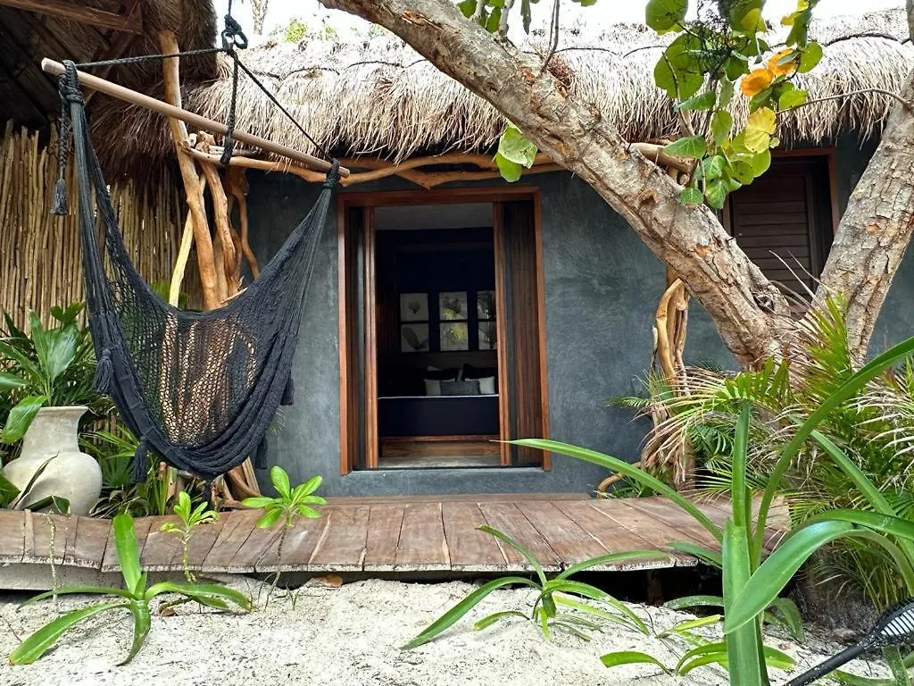 Villa Casa Tolok In Tulum Beachfront