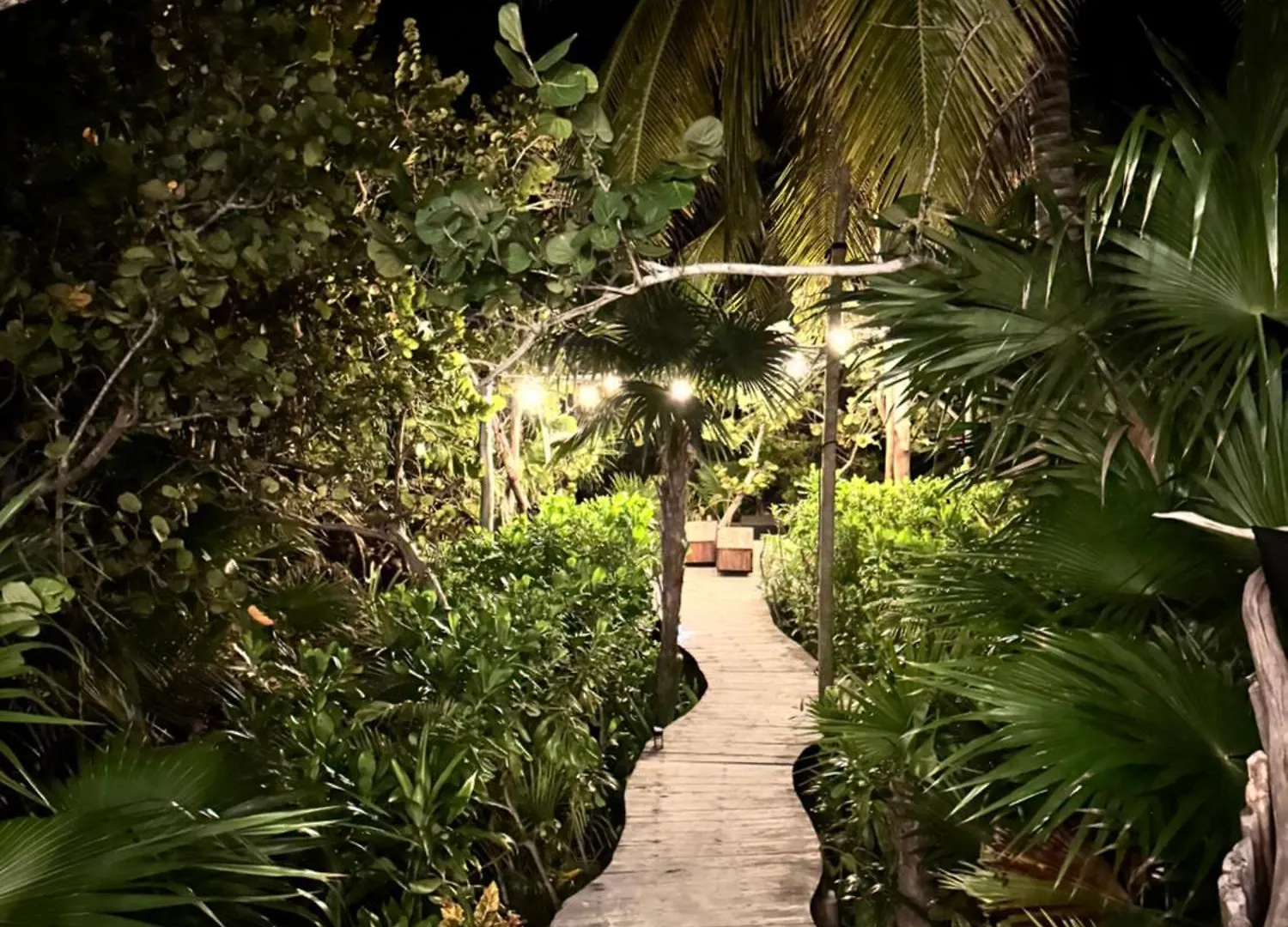 Casa Tolok In Tulum Beachfront Villa